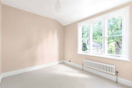 St. John's Road, Wimbledon, London, SW19 4PH - Photo 3