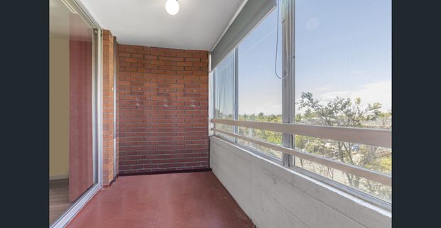 Burswood - 2-bedroom unit available Thursday 20/11/2025 - Photo 1