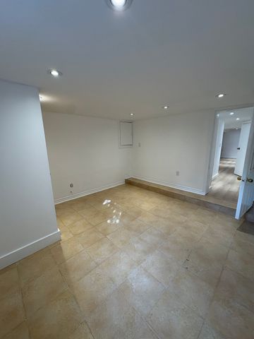 For Lease - 858 Manning Avenue Unit# BSMT, Toronto, Ontario - Photo 5