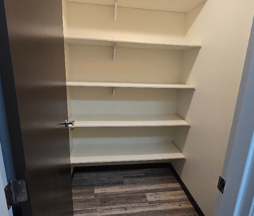 Affordable Bachelor Unit on the South Hill - Photo 4