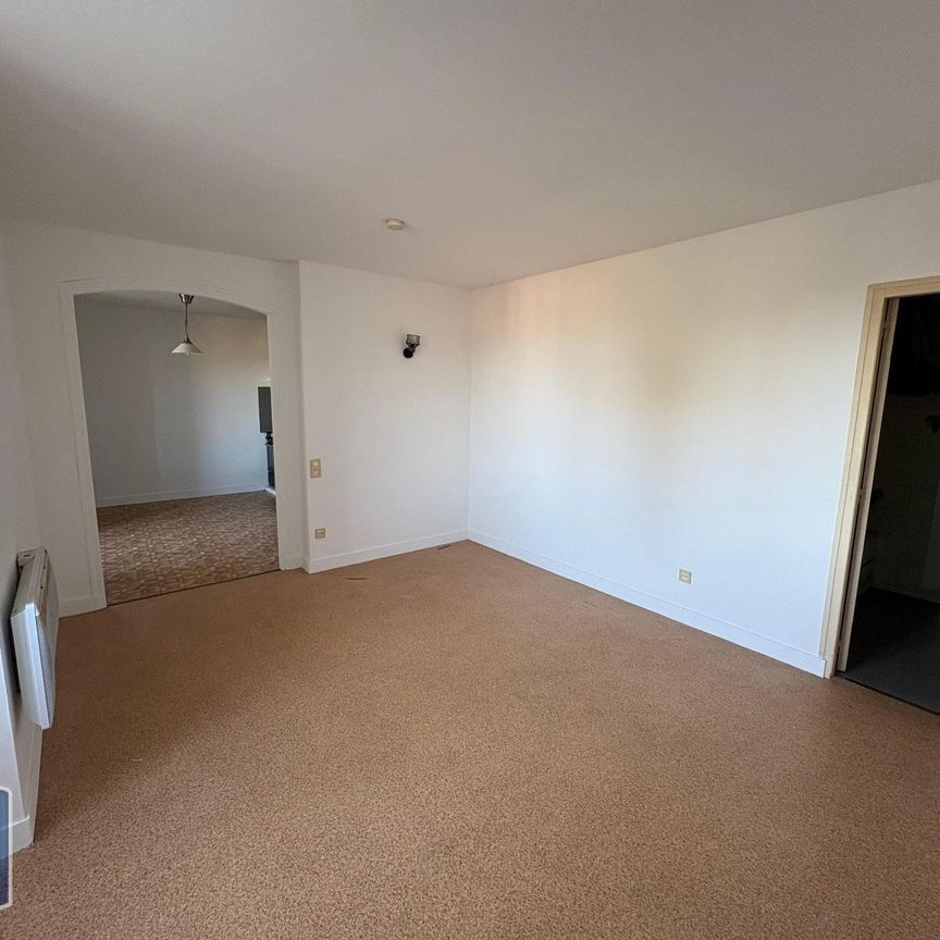 Location Appartement 1 pièce 29m² ANGOULEME 16000 - Photo 1