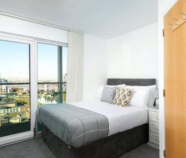 2 bedroom penthouse to rent - Photo 3