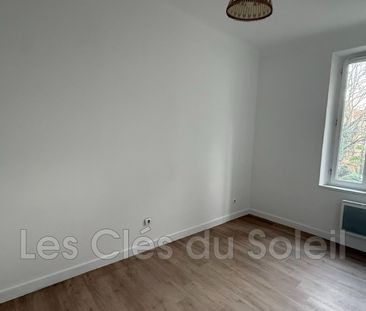 Location Appartement 3 pièces 51m² TOULON 83100 - Photo 4