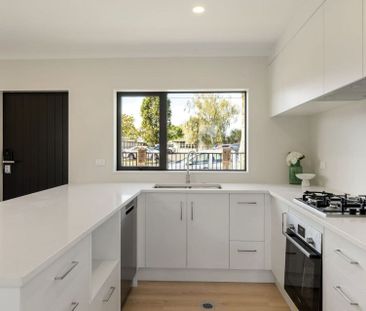 2/1A Heather Place - Photo 1