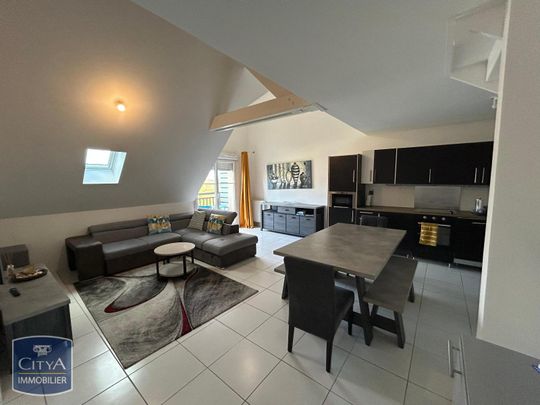 Location Appartement 4 pièces 84m² ST ARNOULT 14800 - Photo 1