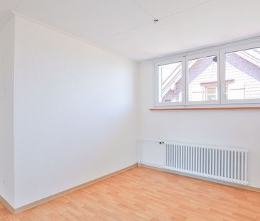 4.5 Zimmer-Wohnung an zentraler Lage - Photo 3