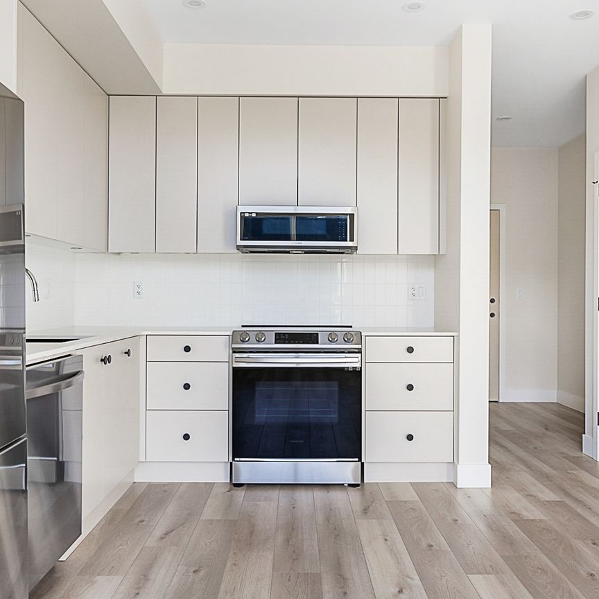 YORK 3 - 509C - YR509C - Photo 1