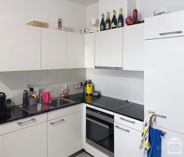 Dans un charmant immeuble à Etoy, studio dans les combles - Photo 2