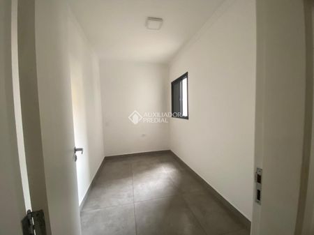 Apartamento com 2 quartos e 46m² para alugar em Vila Alpina, Santo André. - Foto 2
