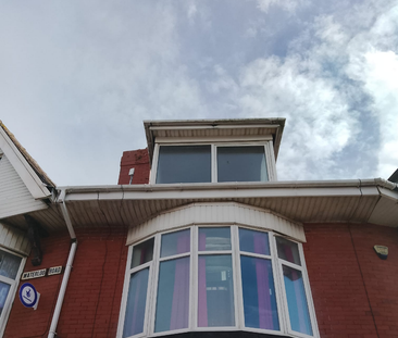 2 bedroom apartment to rent - Photo 6