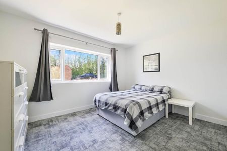 3 bedroom bungalow to rent - Photo 4