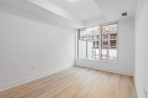 For Lease - 333 Sunseeker Avenue Unit# 137, Innisfil, Ontario - Photo 1