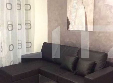 3 camere, 70 mp, mobilat modern, parcare subterana, zona strazii Bucuresti - Photo 2