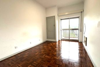 1 bedroom flat with equipped kitchen in the centre of Coimbra!