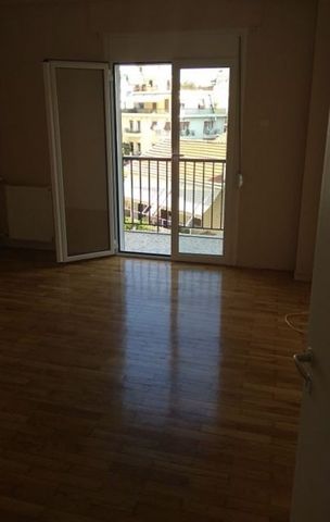 Studio/Γκαρσονιέρα για ενοικίαση Τριών Ναυάρχων - Άγιος Ανδρέας (Πάτρα) - Photo 4