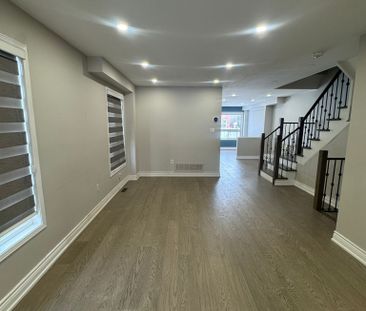 For Lease - 7695 Doverwood Drive, Mississauga, Ontario - Photo 1