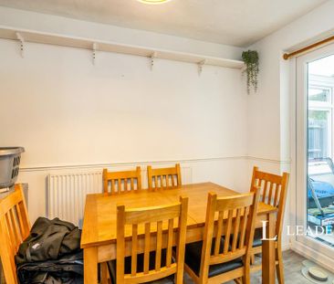 3 bedroom house to rent - Photo 2