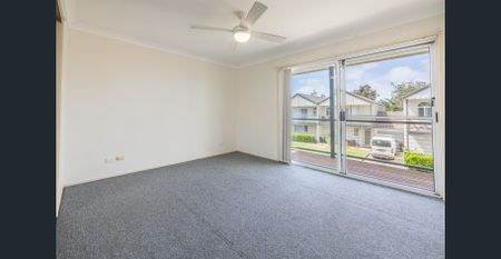 COASTAL TOWNHOUSE MOMENTS FROM BIRUBI BEACH - Photo 3