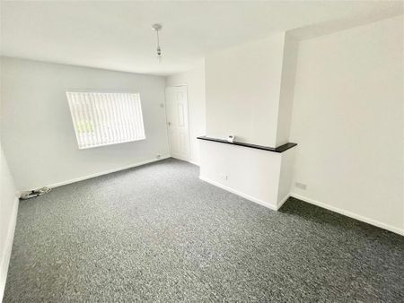 2 bedroom end of terrace house to rent - Photo 3