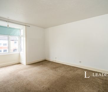 2 bedroom house to rent Wood Street, PO21 - Photo 4