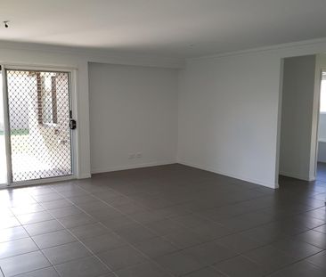 FAMILY HOME IN QUIET LOCATION - BREAK LEASE, RENT WILL INCREASE TO ... - Photo 6