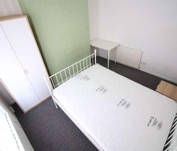 Mackenzie Road, Salford, M7 - Photo 3