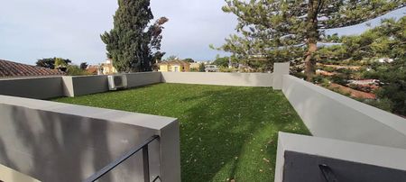 Casa o chalet de alquiler en Vistamar-ur Vistamar, 17, Costabella - Photo 2