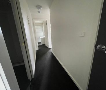 STUDENT ACCOMMODATION - FULLY FURNISHED IN THE HEART OF HAWTHORN - Photo 5