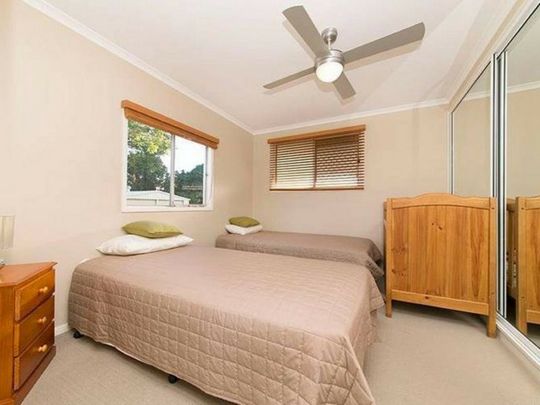 31 Windeyer Street, Bald Hills QLD, Belconnen - Photo 1