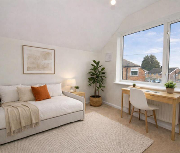 3 bedroom semi-detached house to rent - Photo 3