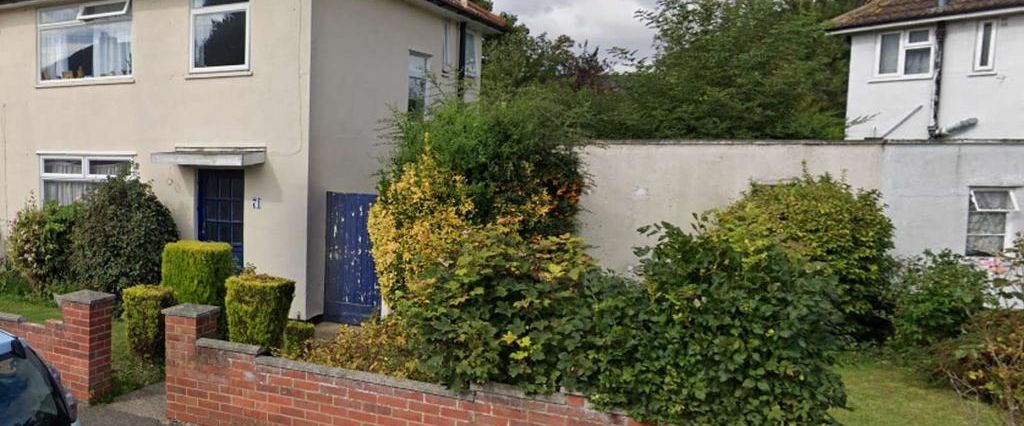 4 bedroom house of multiple occupation to rent - Photo 1