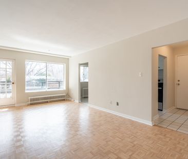 For Lease - 2433 First Street Unit# 9, Burlington, Ontario - Photo 3