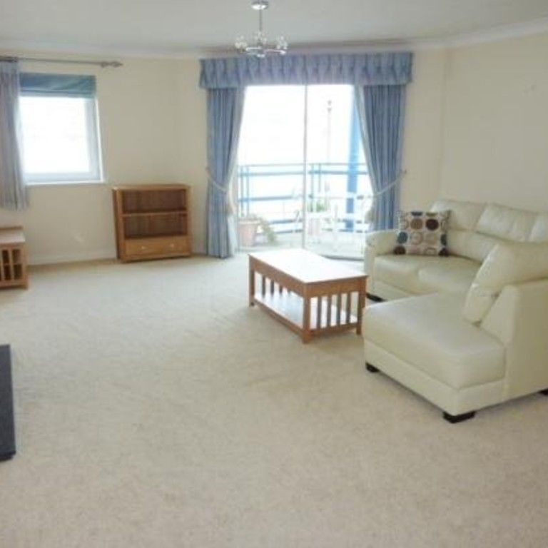 Mountbatten Close, Preston - Photo 1