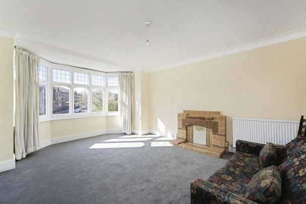 4 bedroom semi-detached house to rent - Photo 1