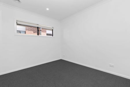 Space, Style & Effortless Living! - Photo 4