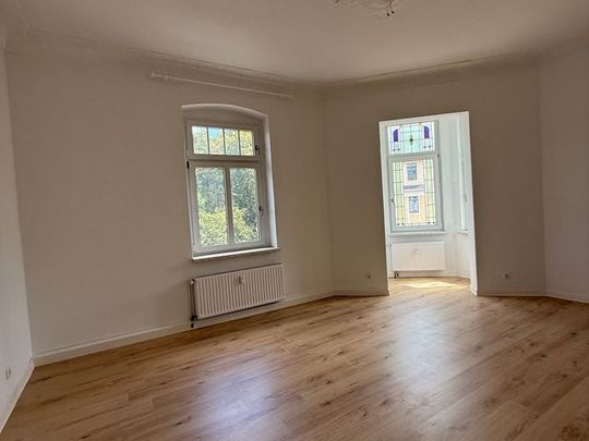 Neu Sanierte 4 Raum Wohnung mit kleinem Balkon in Zwickau Pölbitz ab sofort zu vermieten - Photo 1