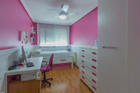 Fantastic bright duplex in Xirivella - Photo 4