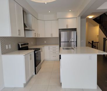 For Lease - 127 Broadacre Drive, Kitchener, Ontario - Photo 5