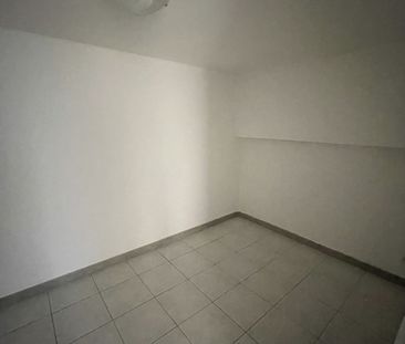 Location Appartement 1 pièce 29m² ORLEANS 45000 - Photo 6