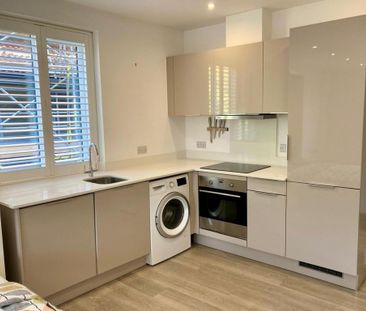 Studio to rent - Photo 3