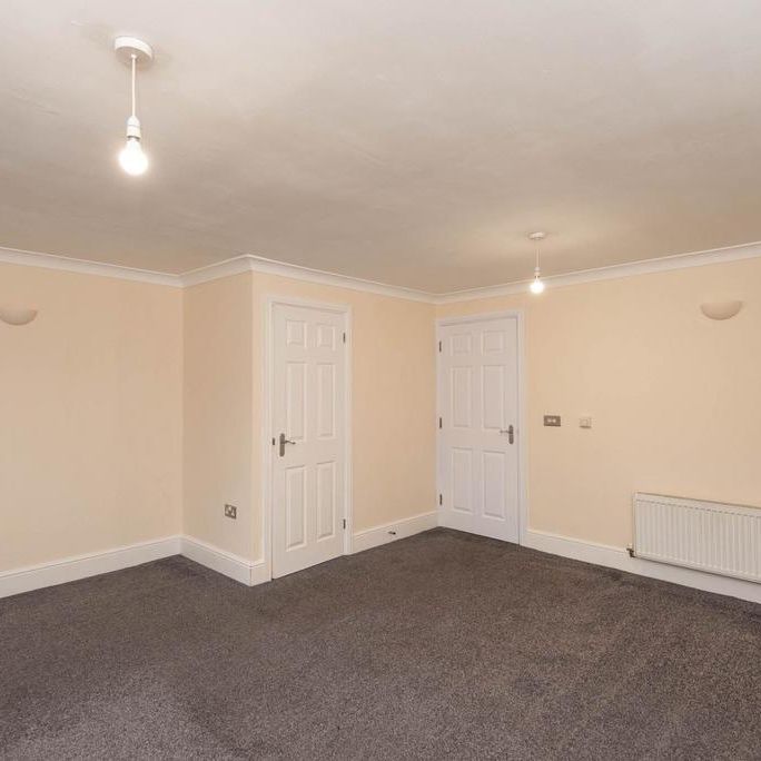 4 bedroom townhouse to rent - Photo 1