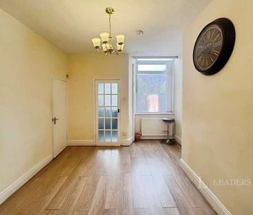 Wellington Terrace, Salford, Greater Manchester, M5 - Photo 3