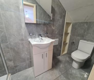 1 bedroom property to rent - Photo 4