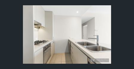 Rare Two bedroom apartment with Timber Floor and full Cityview - Photo 3