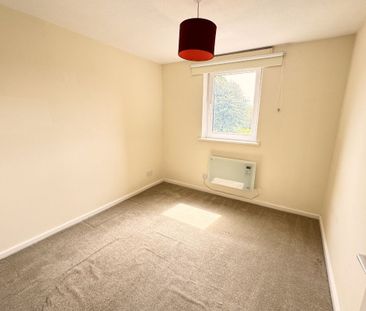 2 Bed, First Floor Flat - Photo 2