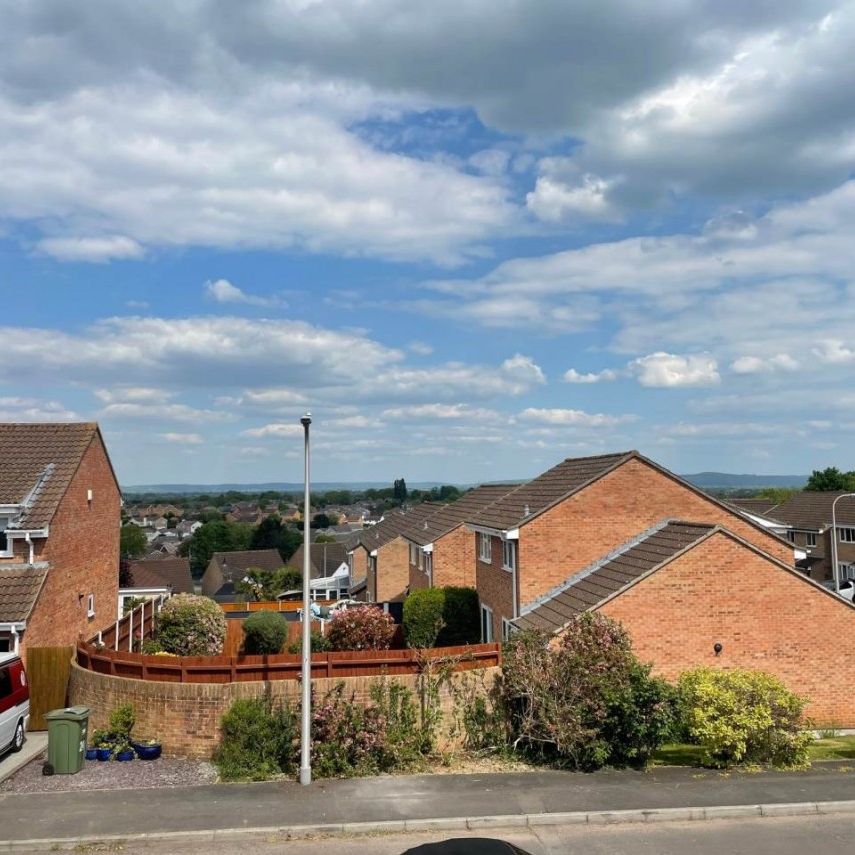 Weston-super-Mare, North Somerset - Photo 1