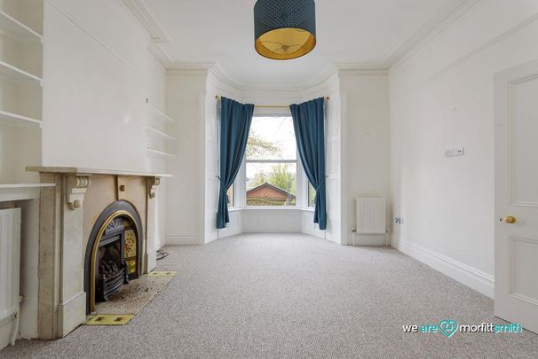 4 bedroom semi-detached house to rent - Photo 1