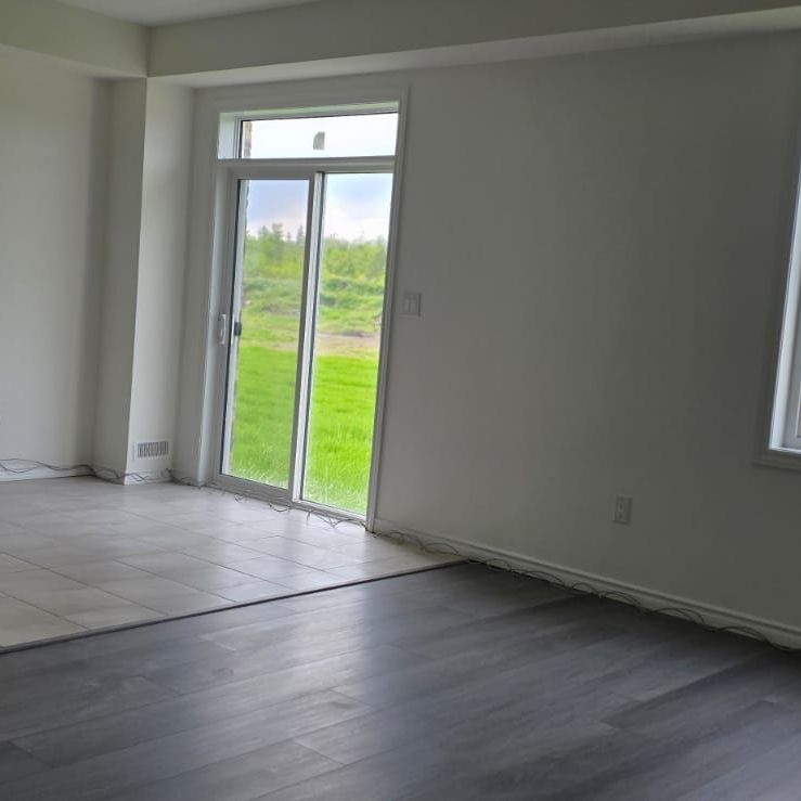 For Lease - 34 Hillcroft Way, Kawartha Lakes, Ontario - Photo 1