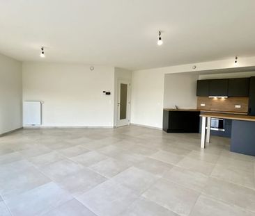 Appartement te huur - Photo 1