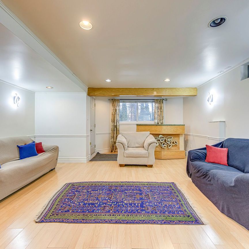 For Lease - 6152 Hardesty Crescent, Mississauga, Ontario - Photo 1